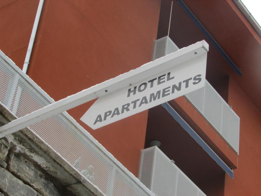 La Faiada Apartment El Pont de Suert Cameră foto